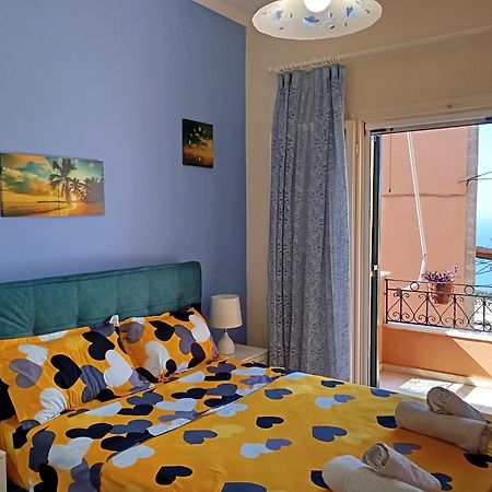 Marios Apartment Lakones Bagian luar foto
