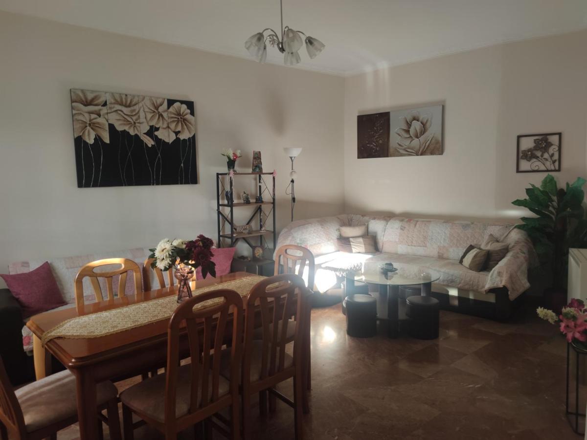 Marios Apartment Lakones Bagian luar foto